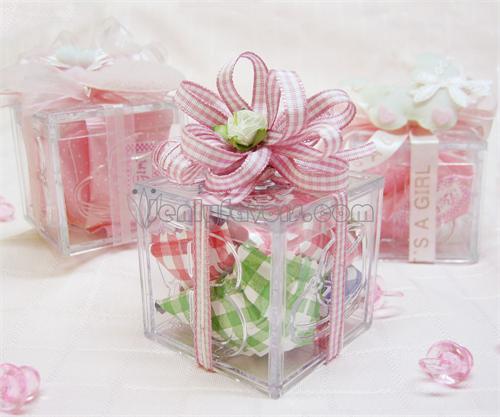 DIY Gingham Baby Shower Favor Box