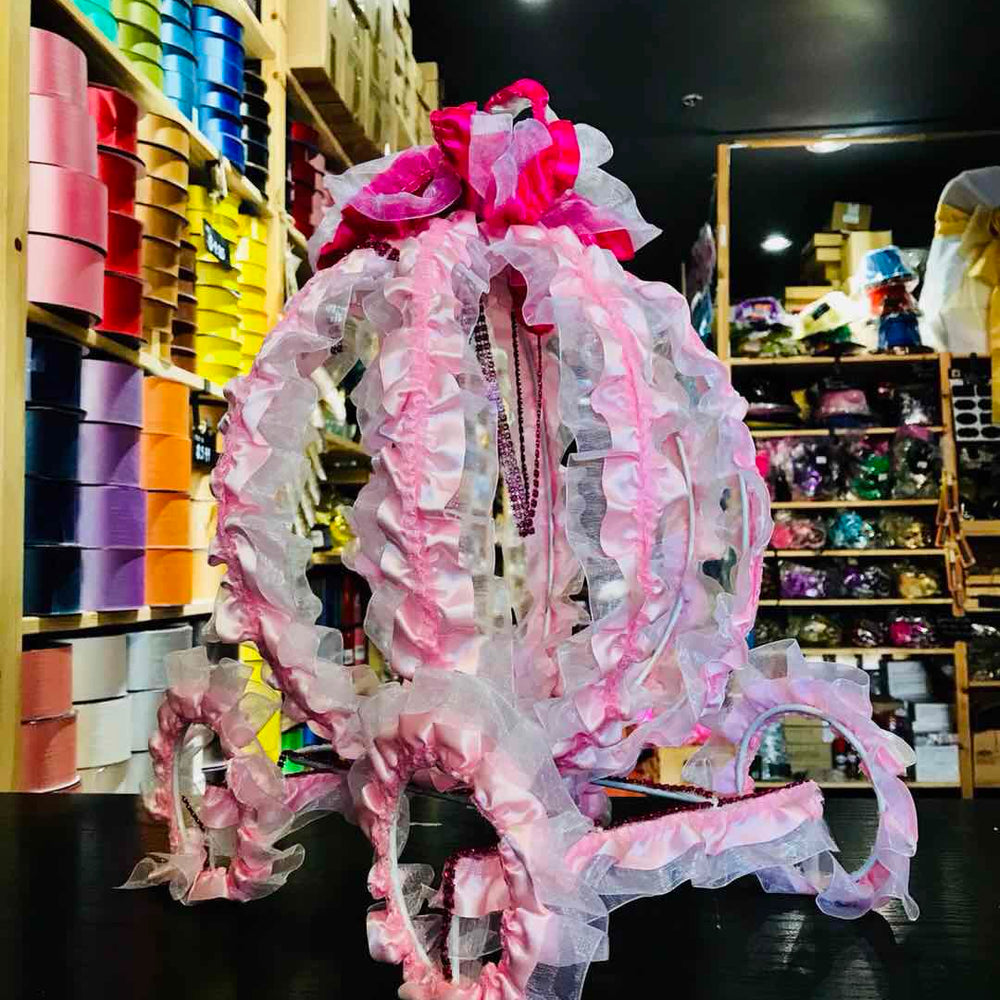 DIY Quinceanera Carriage Centerpiece