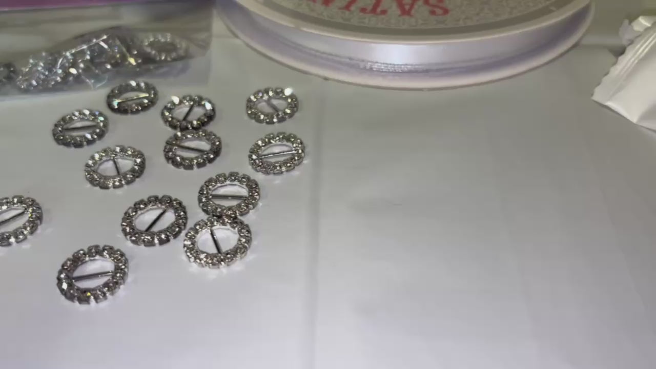 3/4" Round Rhinestone Buckles for Ribbon (12 Pieces)